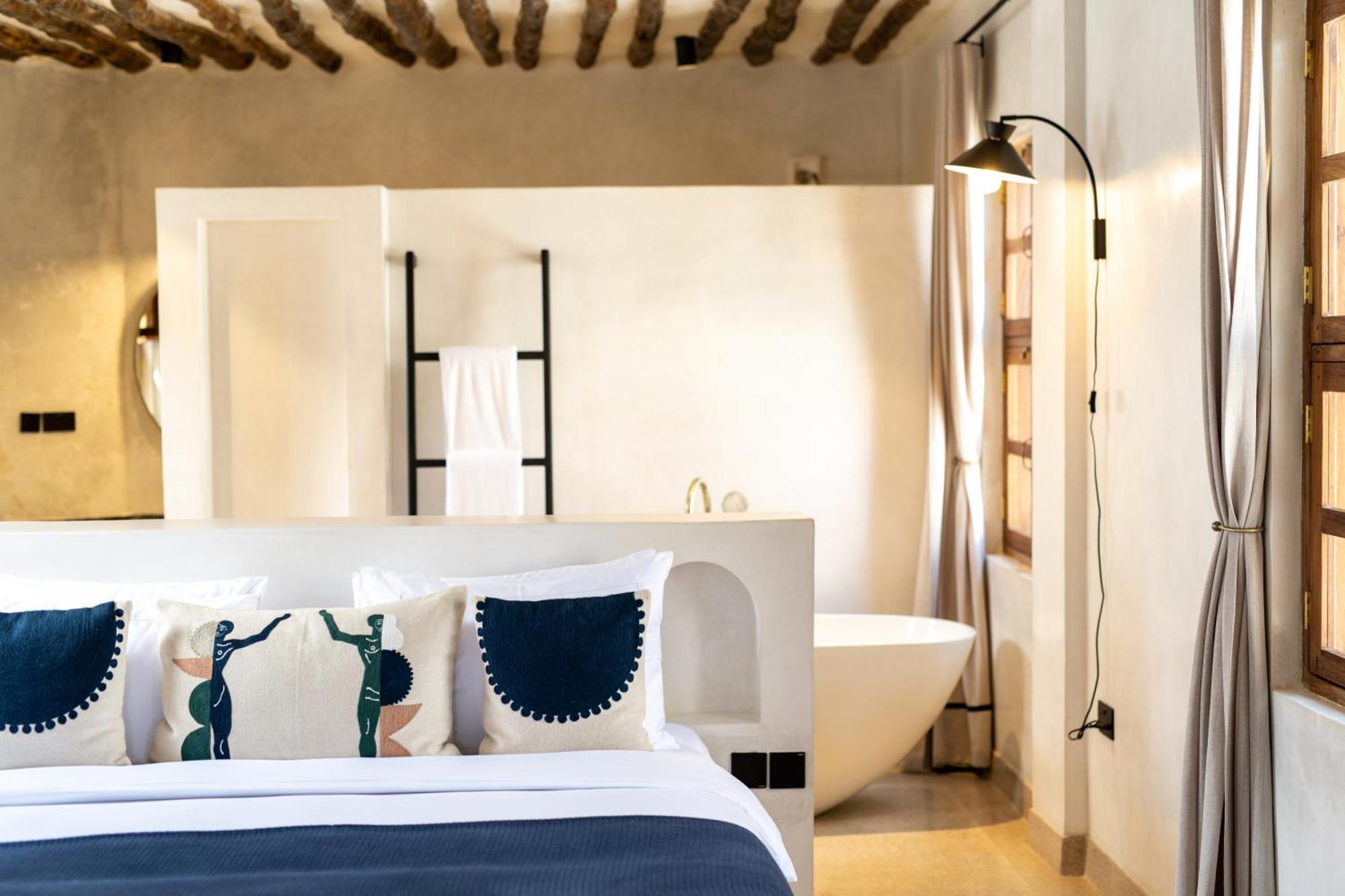 The Neela Boutique Hotel Stone Town Zanzibar Eksteriør billede