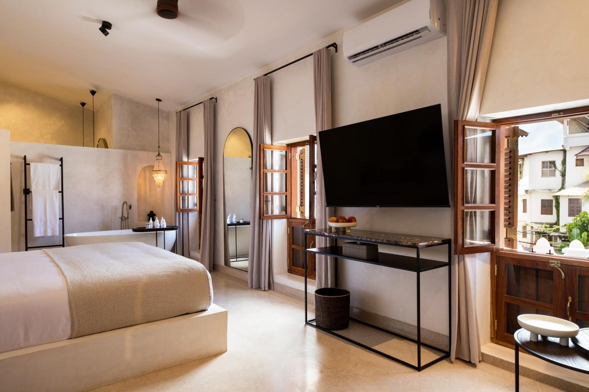 The Neela Boutique Hotel Stone Town Zanzibar Eksteriør billede