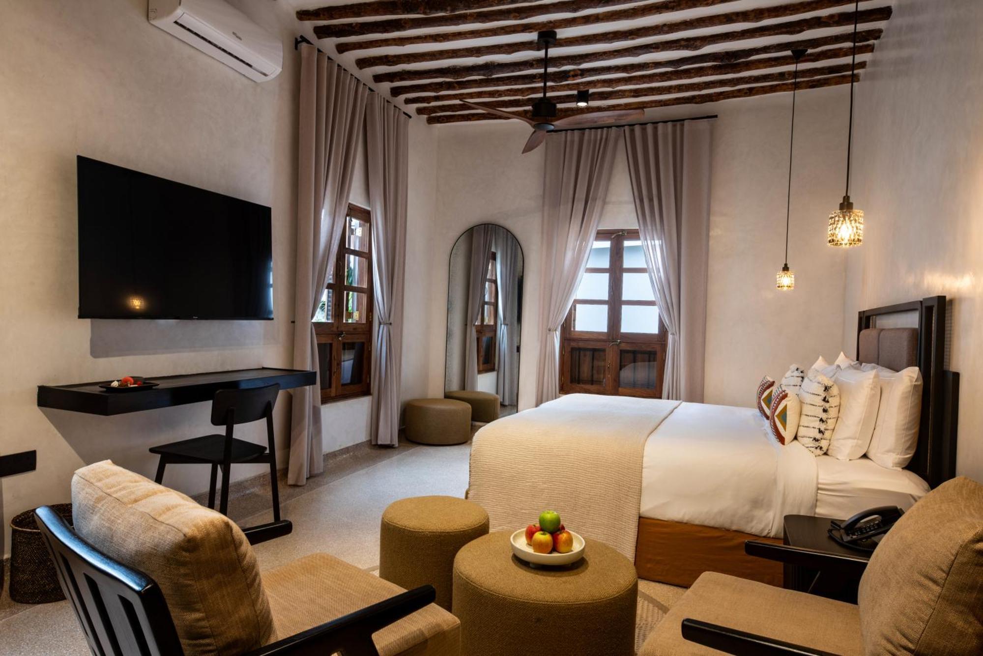 The Neela Boutique Hotel Stone Town Zanzibar Eksteriør billede