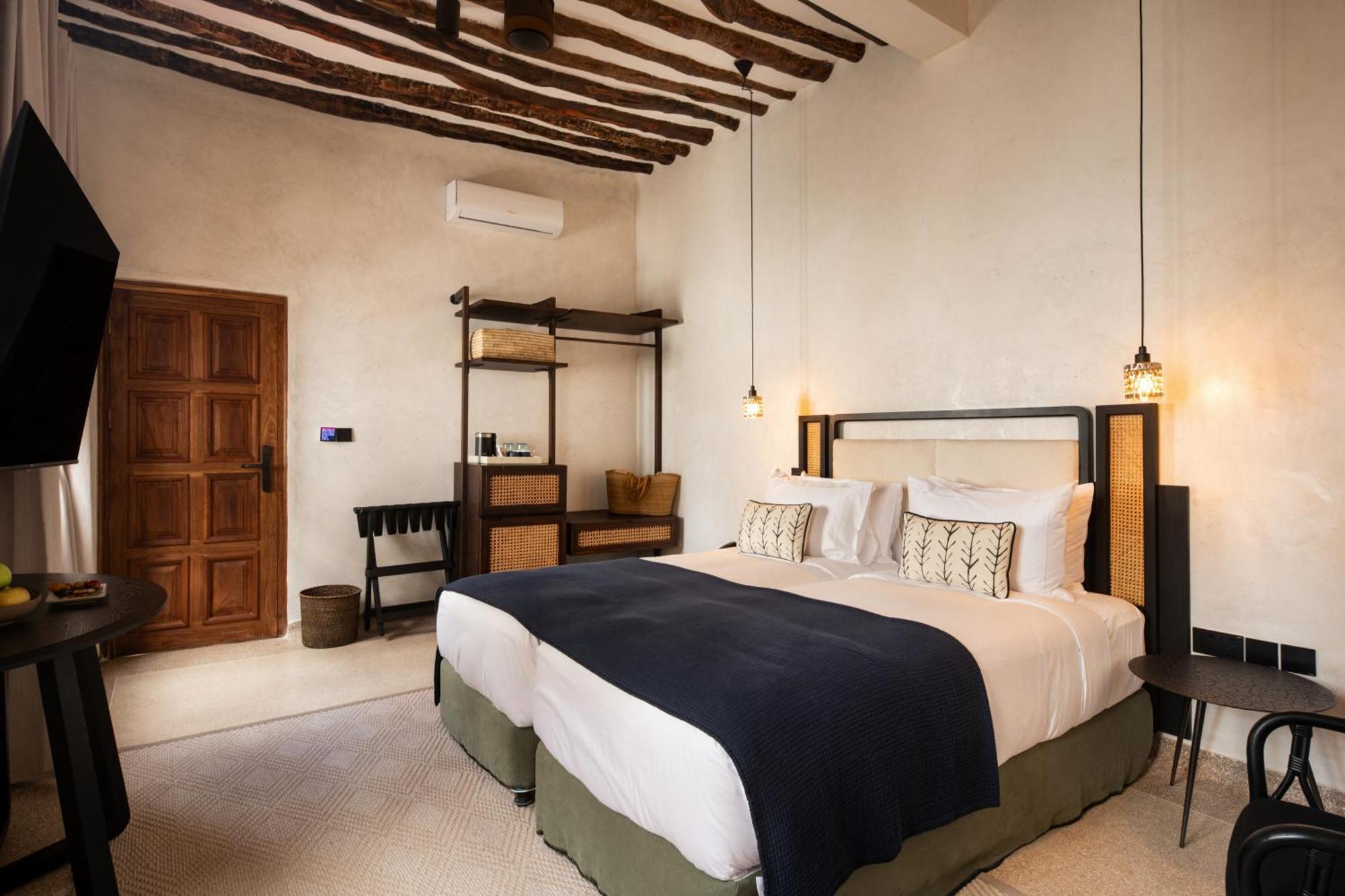 The Neela Boutique Hotel Stone Town Zanzibar Eksteriør billede